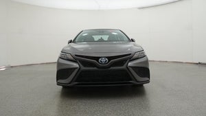 2024 Toyota Camry SE Hybrid FWD